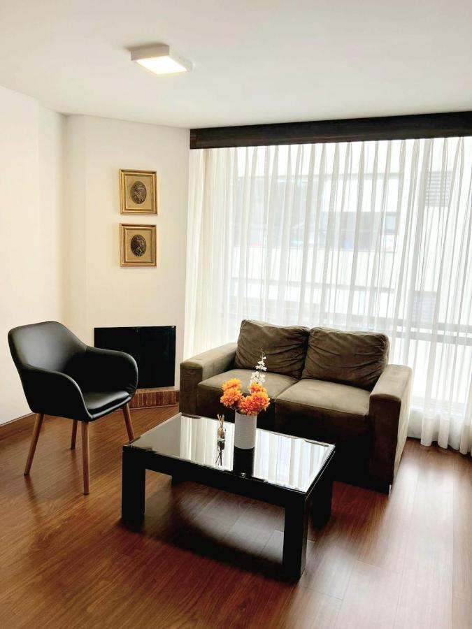 Acogedor Apartasuite Cerca Al Parque De La 93 Bogotá Eksteriør bilde