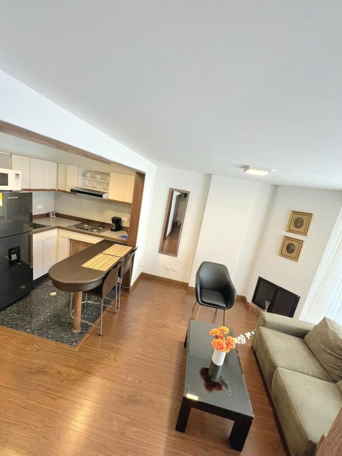 Acogedor Apartasuite Cerca Al Parque De La 93 Bogotá Eksteriør bilde